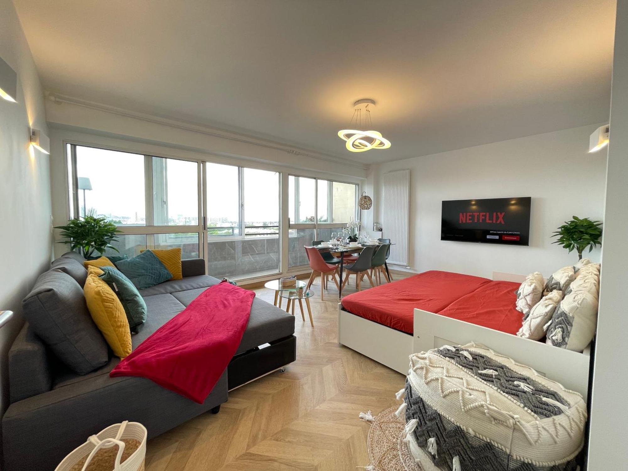 Paris Pantin Magnifique Appartement 4 Pieces De 108M2 Avec 2 Parking Interieur - Tres Cosy Pour 1 A 12 Personnes - Entierement Refait A Neuf Entire Apartment Luxurious And Warm - Pantin Paris 19 Eme Free Wifi Gratuit Exterior foto