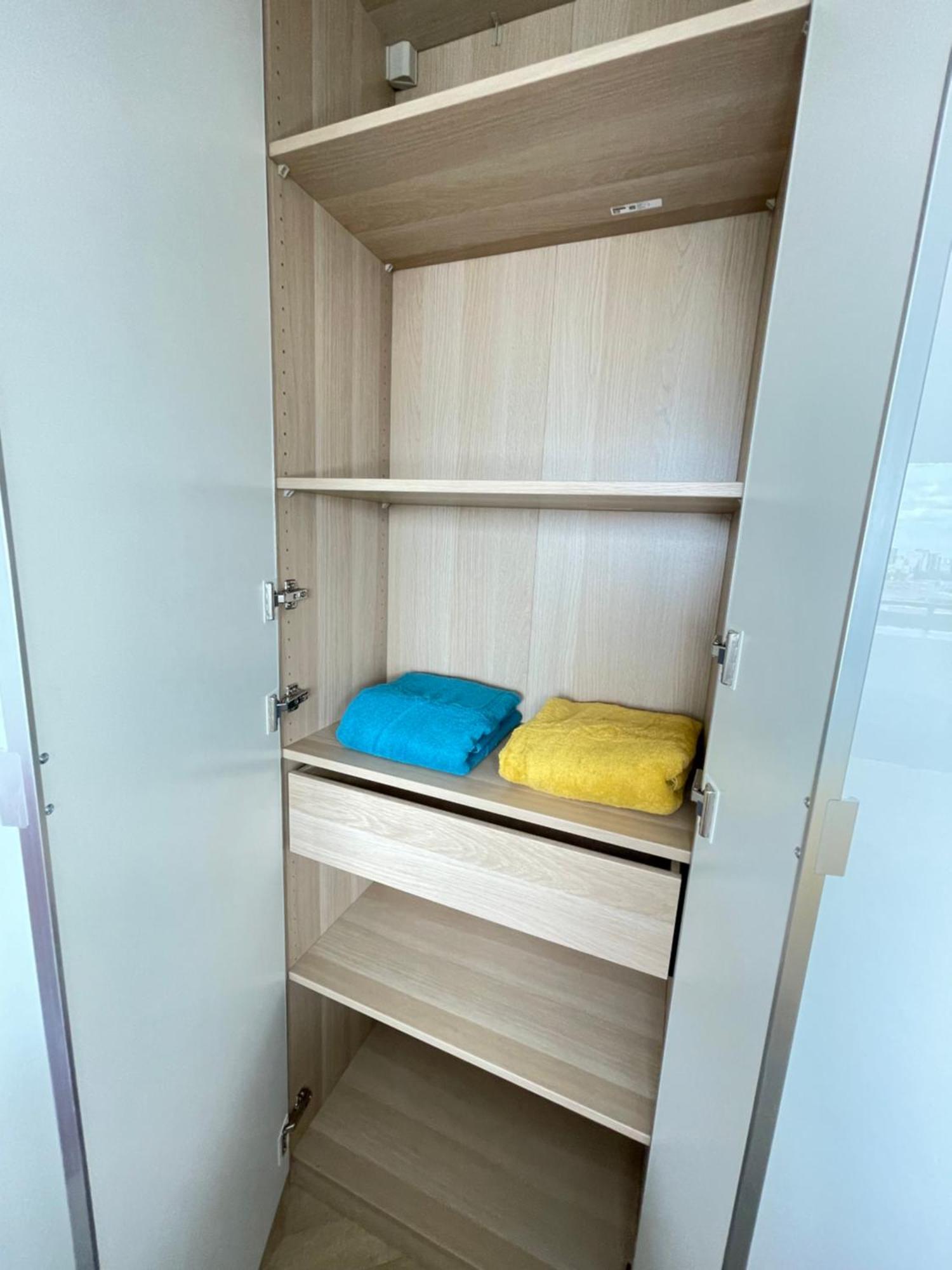 Paris Pantin Magnifique Appartement 4 Pieces De 108M2 Avec 2 Parking Interieur - Tres Cosy Pour 1 A 12 Personnes - Entierement Refait A Neuf Entire Apartment Luxurious And Warm - Pantin Paris 19 Eme Free Wifi Gratuit Exterior foto